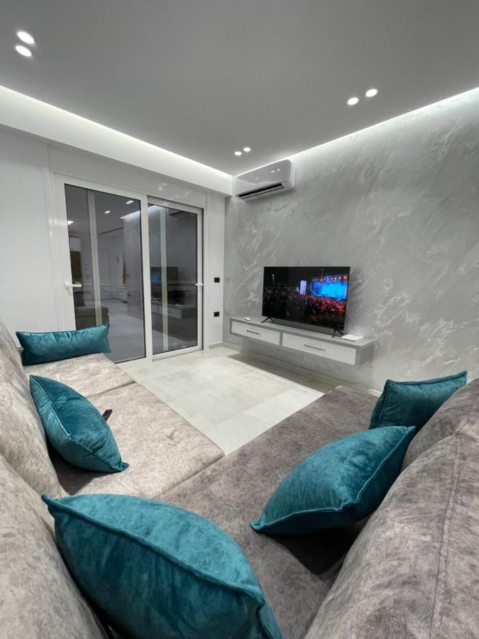 Alpha Lux Apartment Sarande Exterior photo